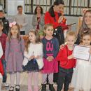 17 училища и детски градини се включиха в мартенския базар за Михаела