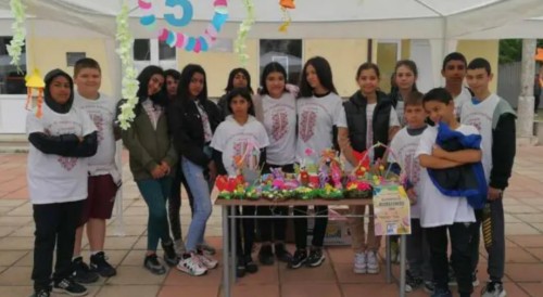 Ученици от Лехчево събраха средства за бившия волейболист Бранимир Баев чрез благотворителен базар