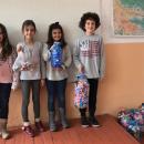 Ученици помагат на Детското отделение в Троян 