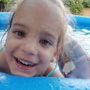 Горнооряховчани се обединиха, за да помогнат на 4-годишно момиченце с церебрална парализа