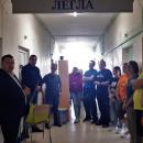 Доброволци от организацията Хана Проджект за пореден път оказват подкрепа на болницата в Свищов