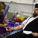 Свещеници дариха кръв в центъра на ВМА